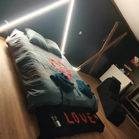 Love-room L'eden Du Désir